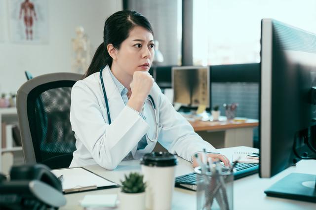 勤めている病院が名指しでデマに利用されたら？