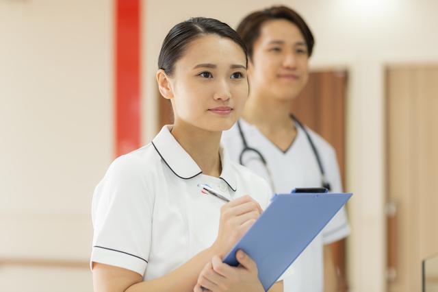 新人　看護師　学ぶ技術をマスターする